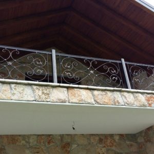 terasa od kovanog gvozdja